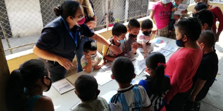 Previene y Convive llega al asentamiento Las Torres zona 7