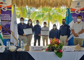 Aduana Puerto Quetzal recibe certificación ISO 9001:2015