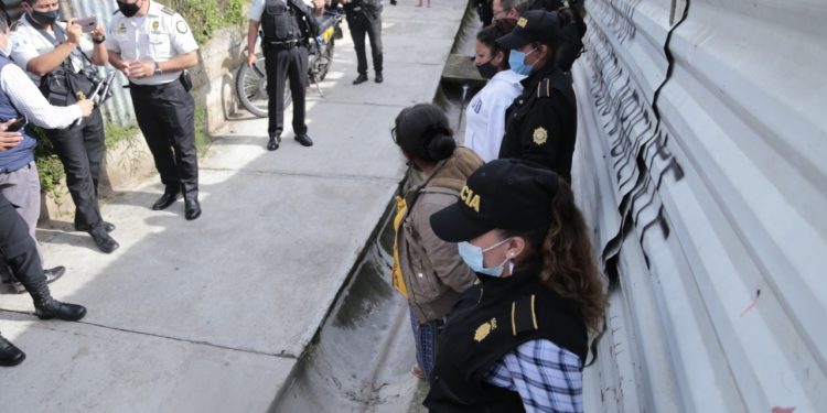 Diez estructuras delictivas desarticuladas