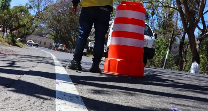 Covial señaliza carretera de La Antigua a Ciudad Vieja