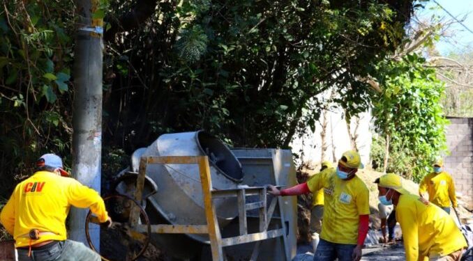 Nuevo asfalto en ruta de San Juan Gascón en La Antigua
