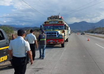 DGT y PNC realizan operativos conjuntos del transporte extraurbano