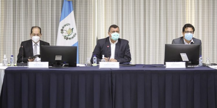 Gabinete Específico de Desarrollo Económico analiza propuestas para reactivación del Sector de Turismo