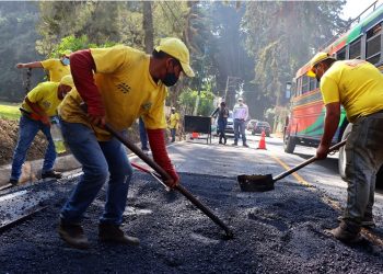 Cerca de 45 mil beneficiados con el Plan Nacional de Bacheo en Sacatepéquez
