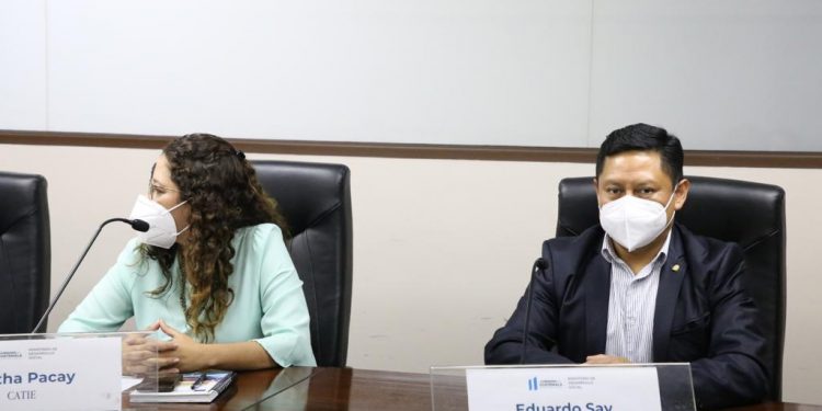 Planifican Registro Social de Hogares para Momostenango