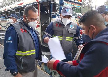 DGT supervisa 3 mil 267 unidades de transporte extraurbano