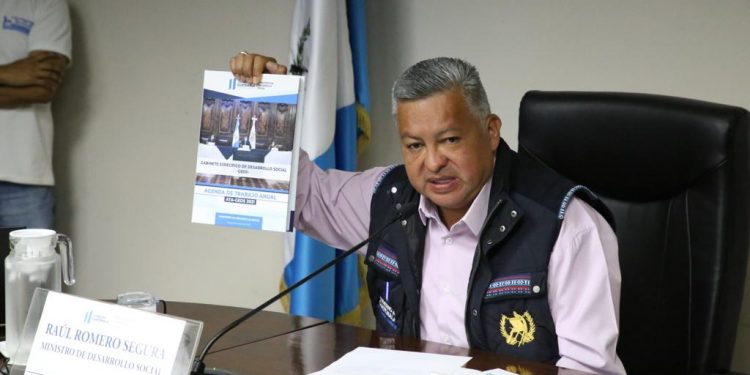 Comienzan gestiones para implementar Registro Social de Hogares en Guatemala