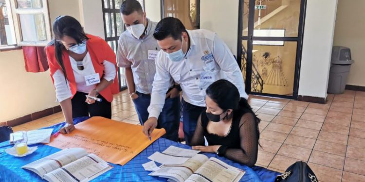 SESAN Jalapa fortalece capacidades del personal de las OMSAN