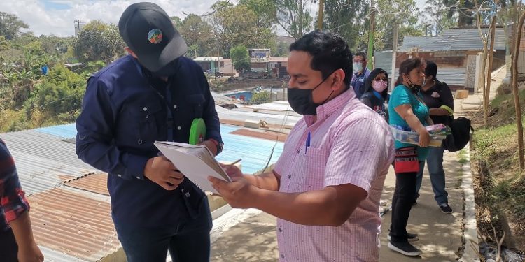 UDEVIPO hace estudios para legalizar bien inmueble de familias de escasos recursos