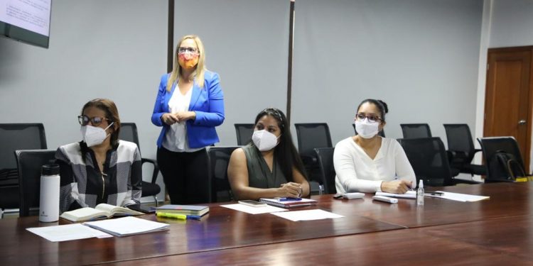 UNFPA presenta propuesta de cooperación 2022-2026