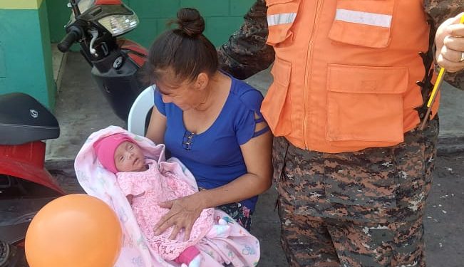 Ejército de Guatemala participa en capacitación de equipos que apoyarán proceso de vacunación contra el Coronavirus, COVID-19