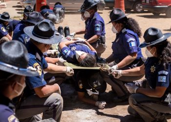 36 mujeres Brigadas de PROVIAL al servicio, para brindar seguridad en carreteras