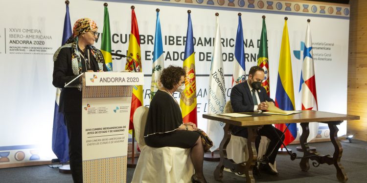 Guatemala participa en el evento paralelo “Firma del Convenio Marco para el impulso de la circulación del talento en el espacio iberoamericano”, en el marco de la XXVII Cumbre Iberoamericana