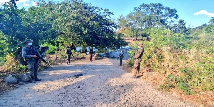 Ejército de Guatemala participa en capacitación de equipos que apoyarán proceso de vacunación contra el Coronavirus, COVID-19