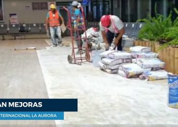 Realizan mejoras en salas del Aeropuerto Internacional La Aurora