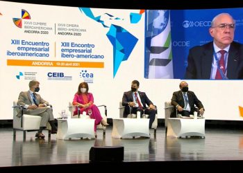 Ministro de Economía participa en el XIII Encuentro Empresarial Iberoamericano