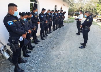 Agentes policiales reciben capacitación en Salamá Baja Verapaz