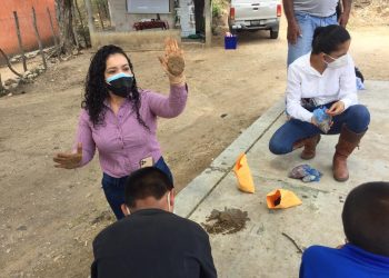 Departamentos limpian y educan para mejorar el ambiente