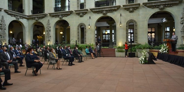 PRESIDENTE GIAMMATTEI ENCABEZA PRIMER ACTO DE RENDICIÓN CUENTAS DE DEPENDENCIAS EJECUTIVO