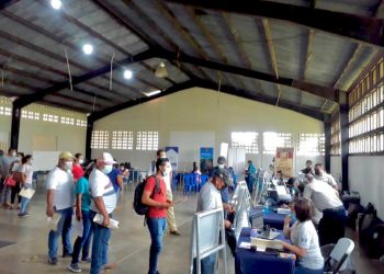 Jornadas móviles llegan a población de San Luis, Petén