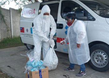 Adultos mayores del Centro de Atención Permanente reciben atención y cuidados