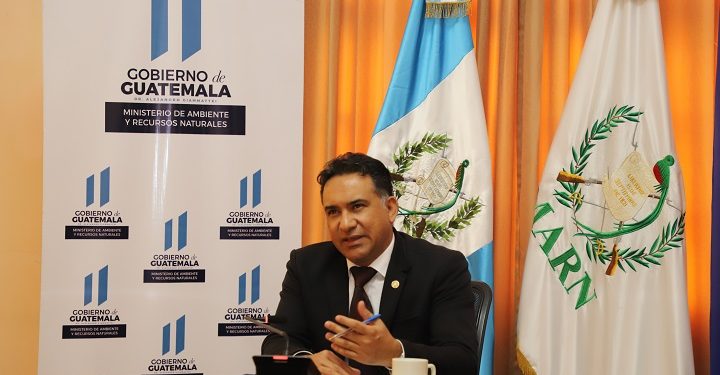 Mario Rojas y ministros de ambiente de América discuten estrategias climáticas