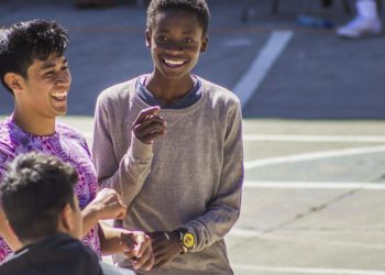 Trabajan en acciones para apoyar a la juventud