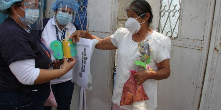 SOSEP entrega alimentos a adultos mayores de los Centros de Atención Diurna