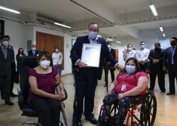 Presidente visita el Mides por proyectos anuales