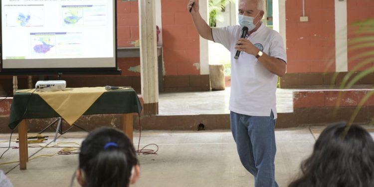 Se reúne Mesa Técnica Agroclimática de Baja Verapaz previo al inicio de la temporada de siembras