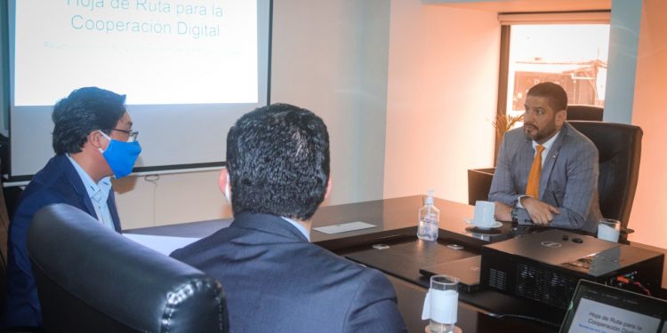 PNUD, UNESCO, UNICEF y CIV unen esfuerzos para la reducción de la brecha digital