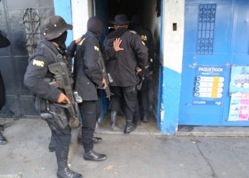 Más de 90 allanamientos se realizan en varios departamentos contra extorsionistas