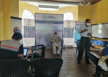 Mides apoya proceso de vacunación contra COVID-19