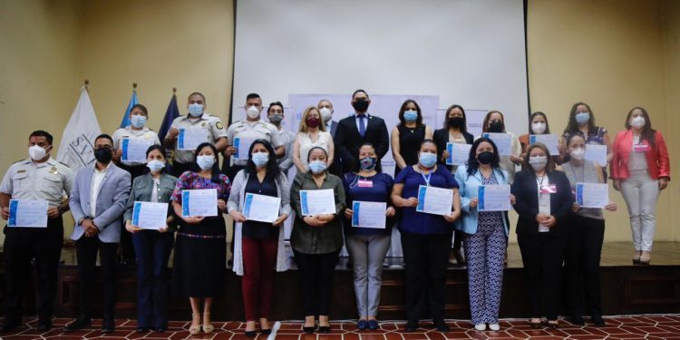 Clausuran diplomado sobre Fortalecimiento Interinstitucional de la Ciberseguridad