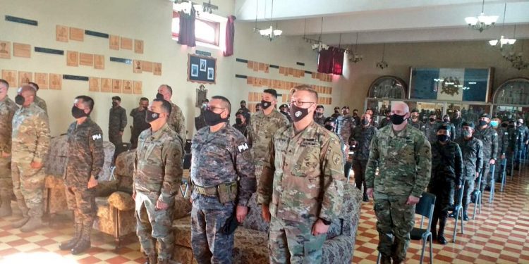 Soldados del Ejército de Guatemala se capacitan sobre medicina táctica