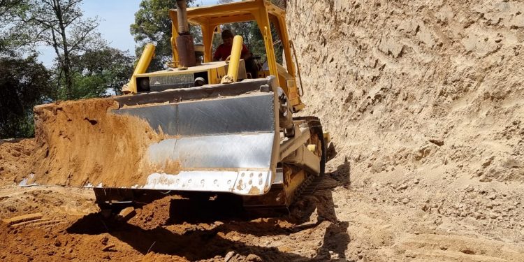 La Unidad de Convoyes Regionales ha trabajado en 155 kilómetros de carreteras rurales