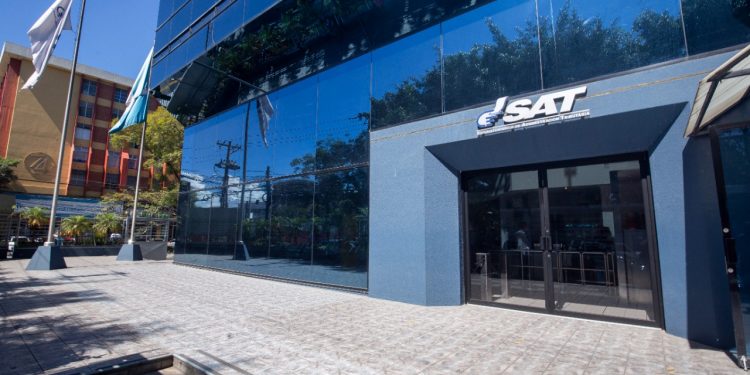 SAT implementa herramienta para verificar pago de impuestos