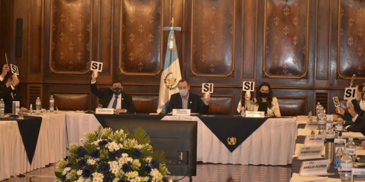 Conadur extraordinario prioriza inversión pública en proyectos de desarrollo