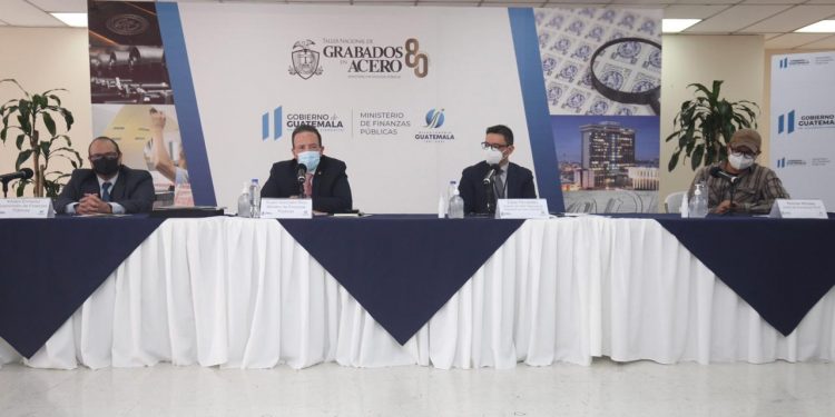 TNGA conmemora sus 80 años con una carpeta de grabados del Bicentenario