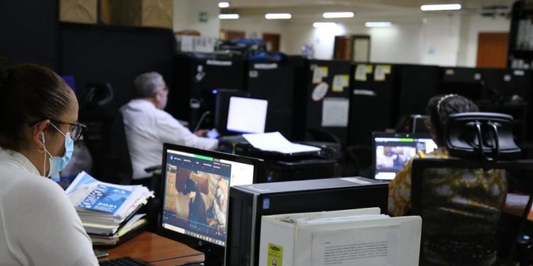 DHL capacita a Mides sobre manejo de Centros de Acopio