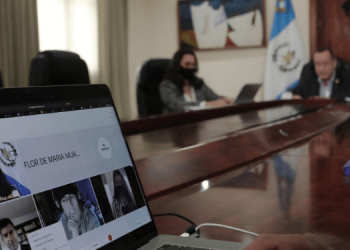 Lanzan programa de becas de maestría para empleados públicos de Guatemala