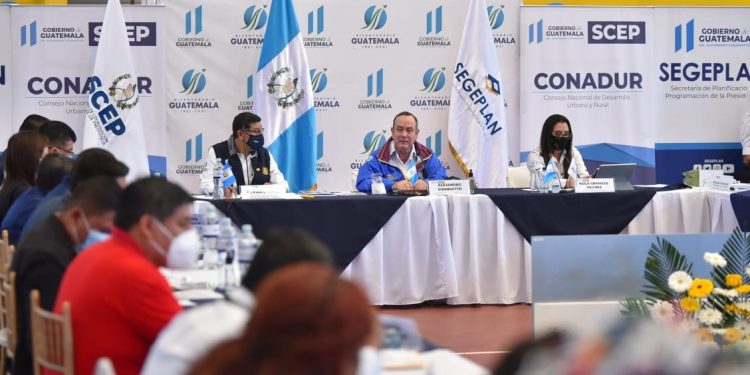 CONADUR destina más de Q2 mil 750 millones para obras en el país