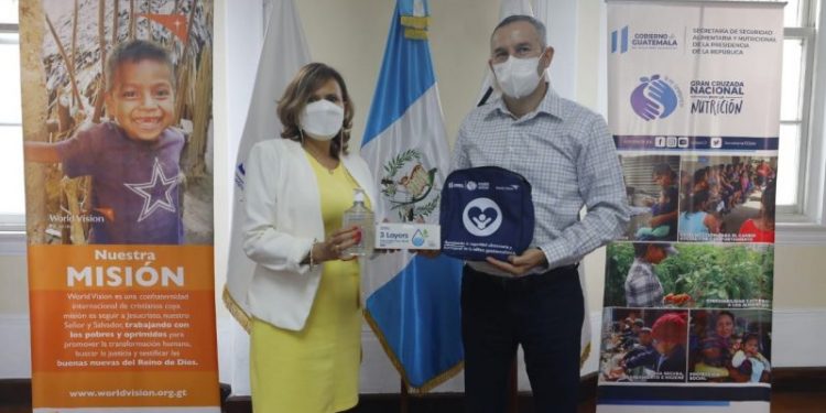 Visión Mundial realiza donación de insumos de bioseguridad para equipo de campo de la Sesan