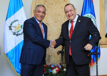 VISITA OFICIAL A LA REPÚBLICA DE GUATEMALA DEL EXCELENTÍSIMO SEÑOR JOHN BRICEÑO, PRIMER MINISTRO DE BELICE