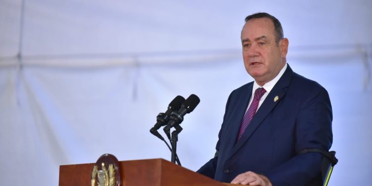 Entrevista con el Presidente Alejandro Giammattei