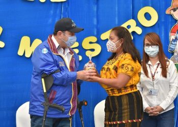 PRESIDENTE GIAMMATTEI RESALTA VALOR DE LA INCLUSIÓN EN CONMEMORACIÓN POR EL DÍA DEL MAESTRO