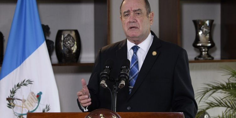 LA VACUNA PARA LOS MAESTROS ES PRIORITARIA EN LA CAMPAÑA CONTRA EL COVID-19: PRESIDENTE GIAMMATTEI