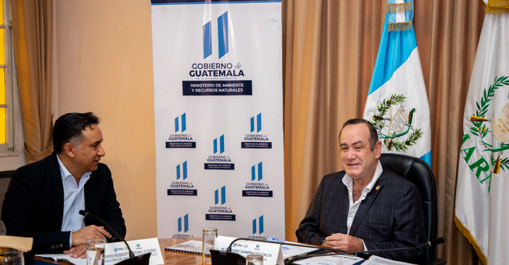 Presidente Alejandro Giammattei reconoce avances del MARN a favor del medio ambiente