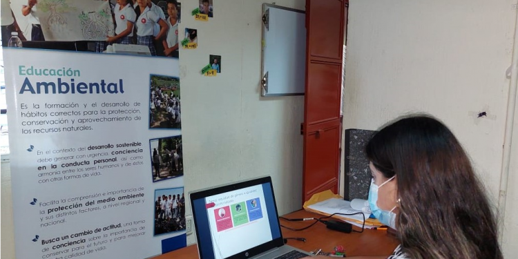 Docentes de Baja Verapaz reciben educación ambiental del MARN