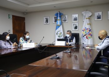 Mujeres se capacitan en ingeniería solar